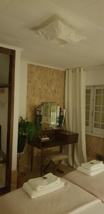 Ponta Delgada Marina Lounge Hostel מראה חיצוני תמונה