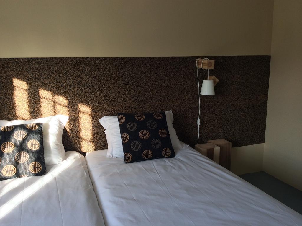 Ponta Delgada Marina Lounge Hostel חדר תמונה
