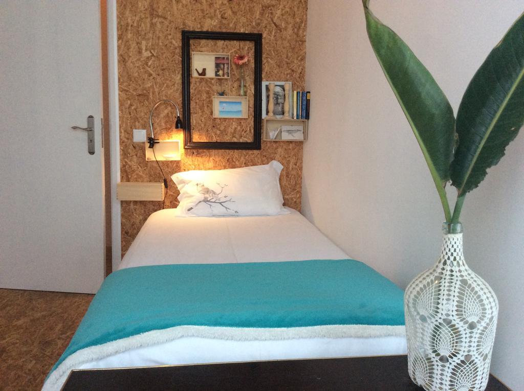 Ponta Delgada Marina Lounge Hostel מראה חיצוני תמונה