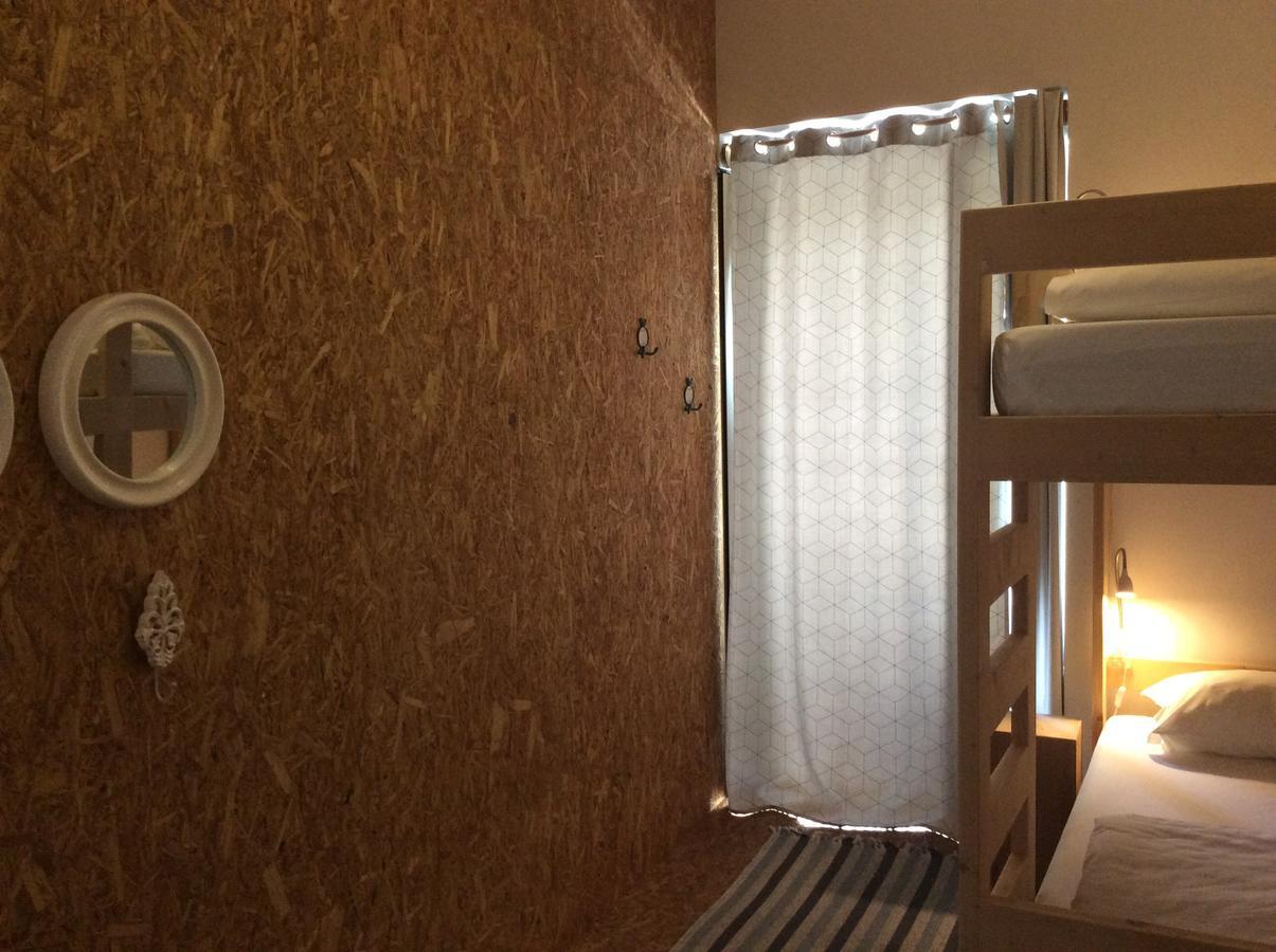 Ponta Delgada Marina Lounge Hostel מראה חיצוני תמונה