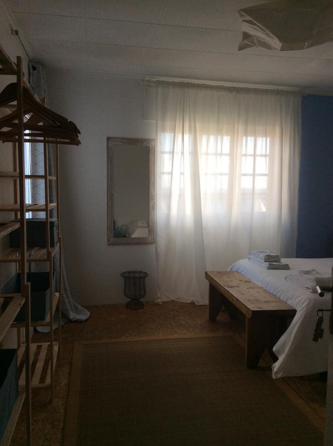Ponta Delgada Marina Lounge Hostel מראה חיצוני תמונה