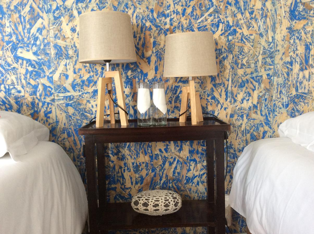 Ponta Delgada Marina Lounge Hostel מראה חיצוני תמונה